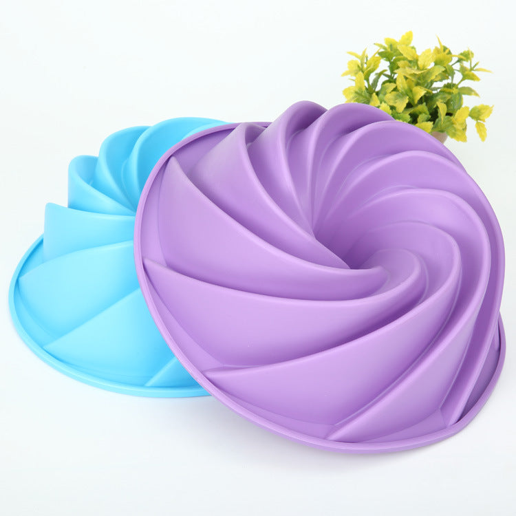 Silicone Swirl Bundt Cake Mould